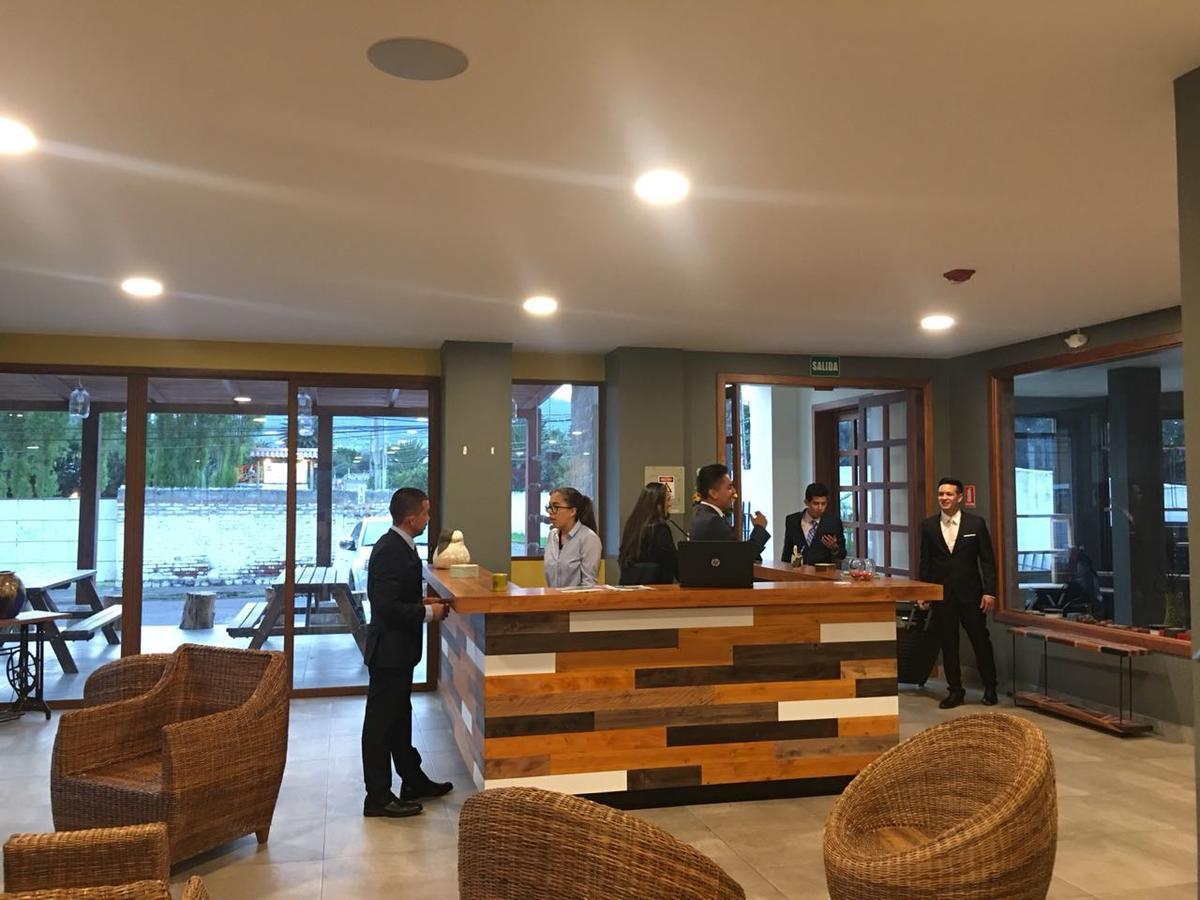Ilalo Garden Hotel&restaurant Hotel Quito